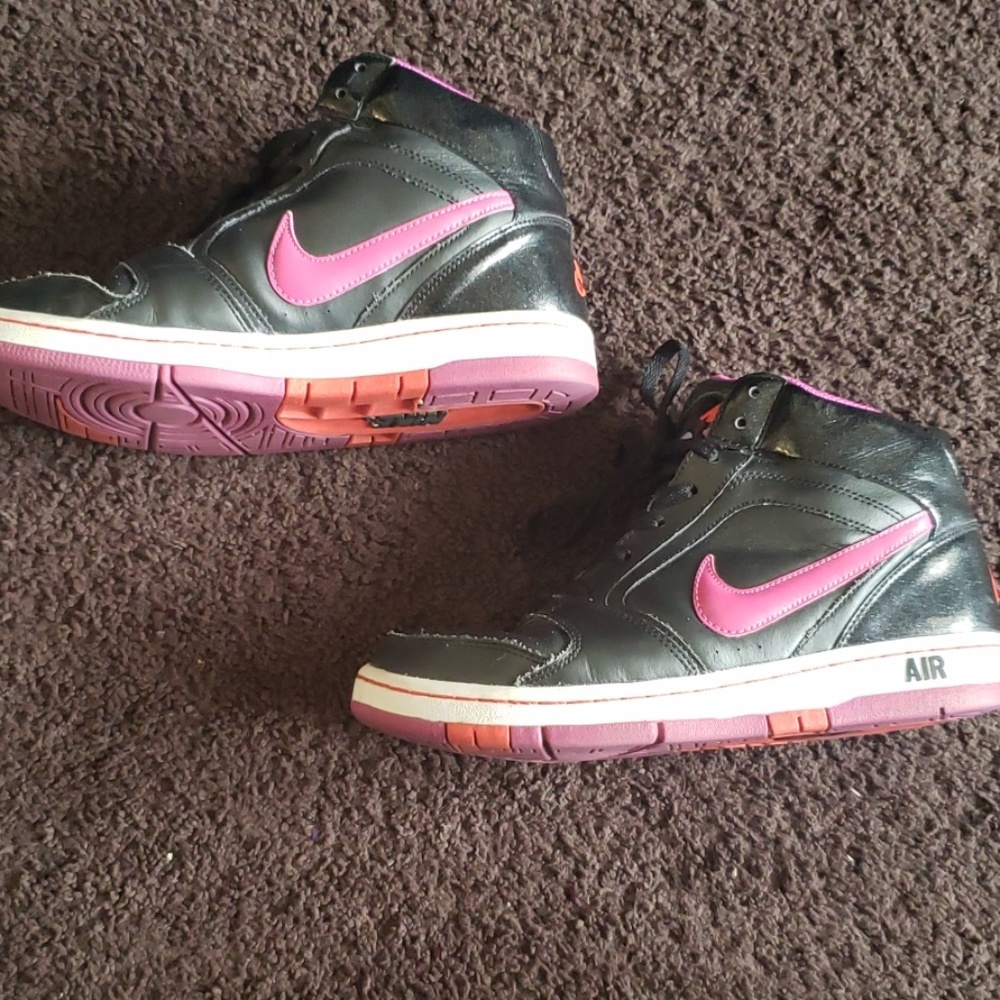Nike quarter hightops